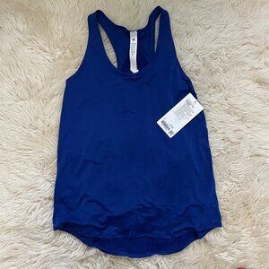 NEW Lululemon Essential Tank Top Pleated Larkspur Blue Yoga Run Women's 6 Medium
